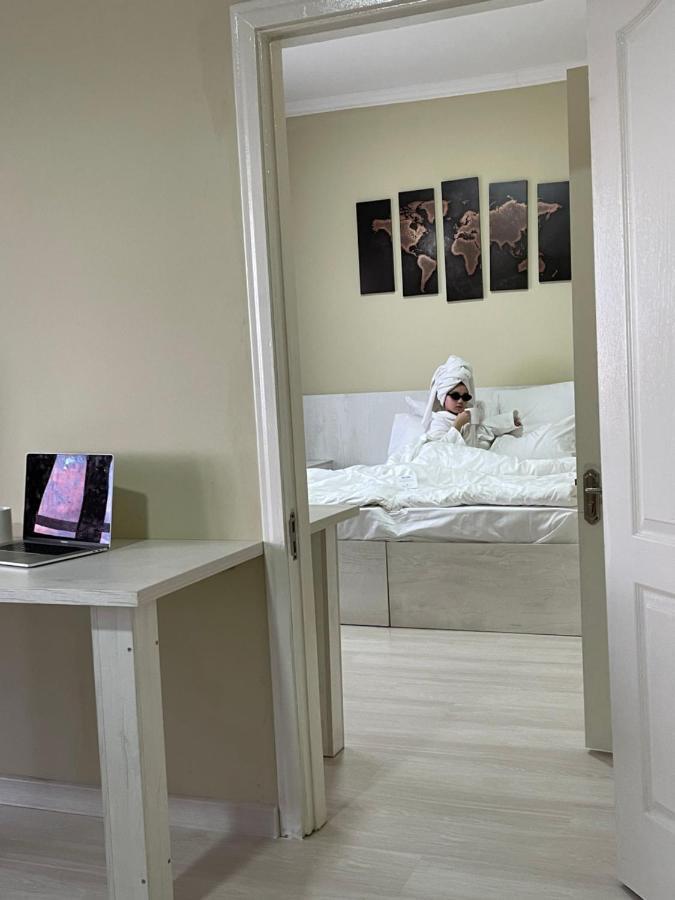 Aktau Airport Hotel Bagian luar foto