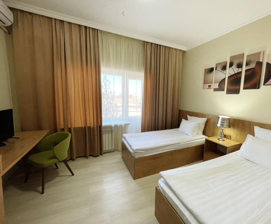 Aktau Airport Hotel Bagian luar foto