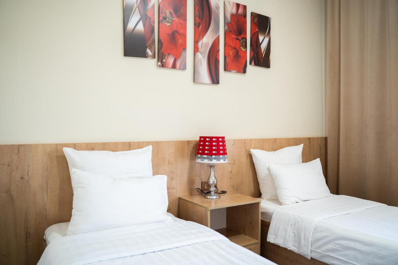 Aktau Airport Hotel Bagian luar foto