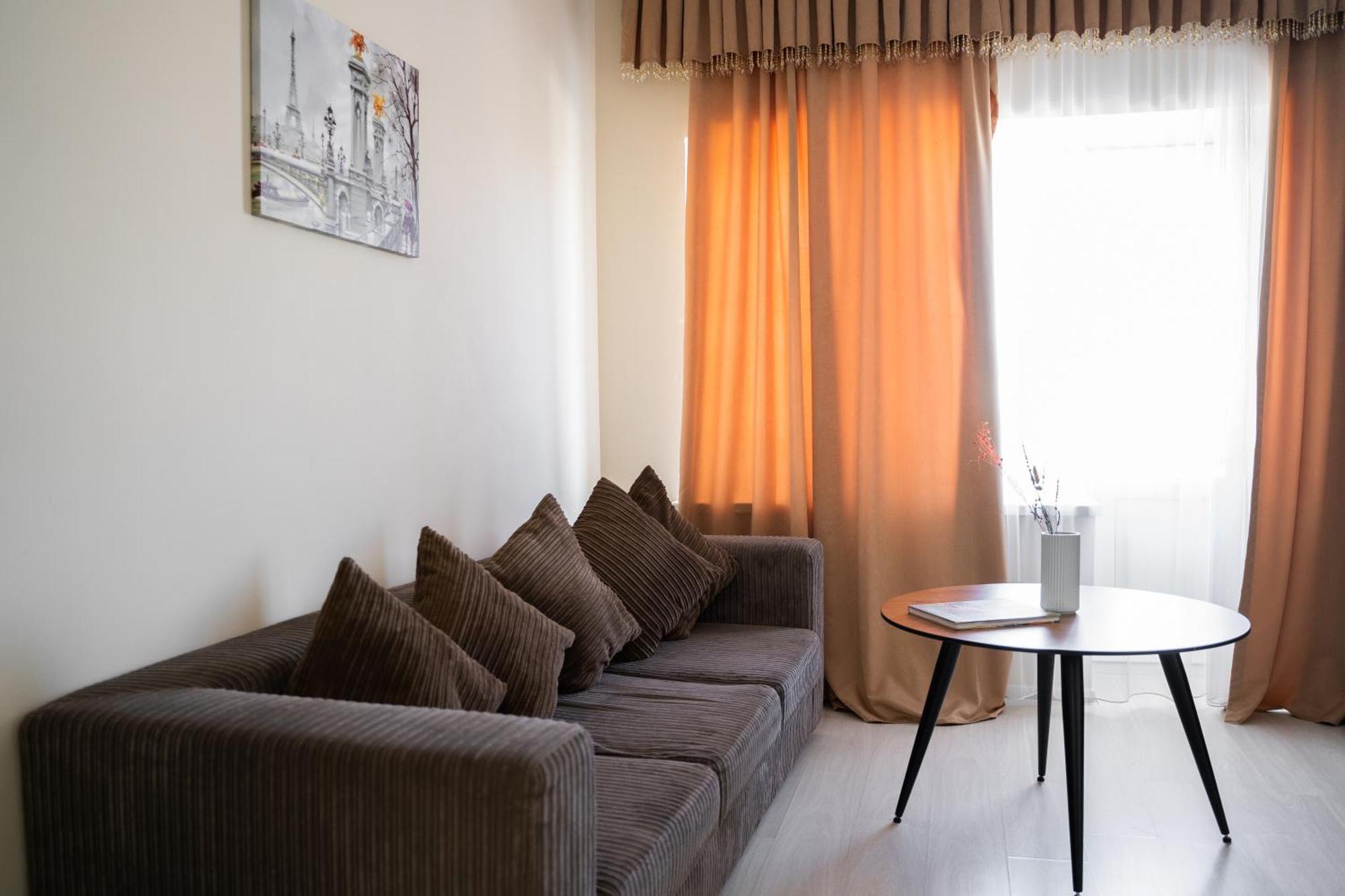 Aktau Airport Hotel Bagian luar foto