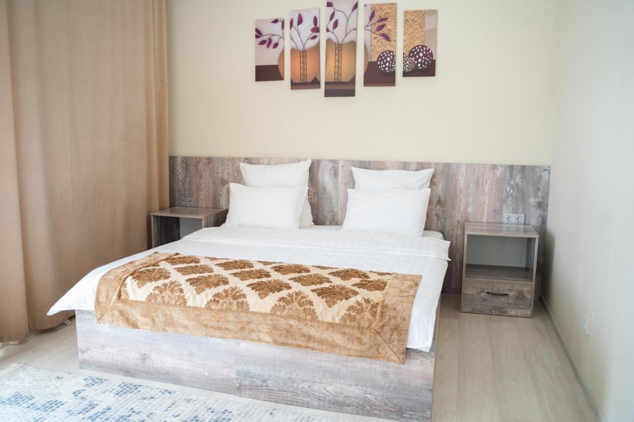 Aktau Airport Hotel Bagian luar foto